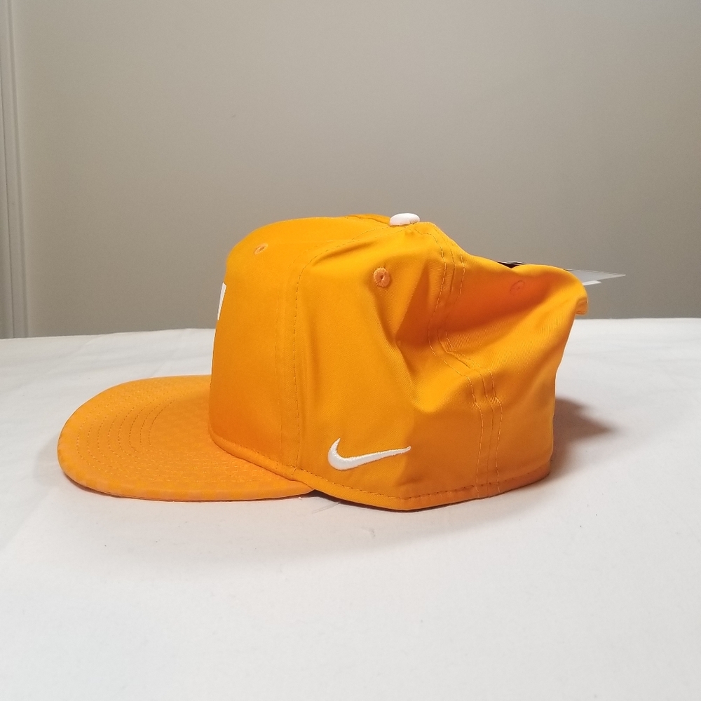Nike University Of Tennessee Hat - Picture 2 of 5